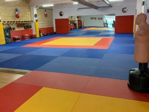 101987766 291763842204038 7312768359719371156 N E1757860767232